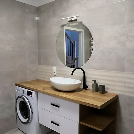 Deluxe Jawor